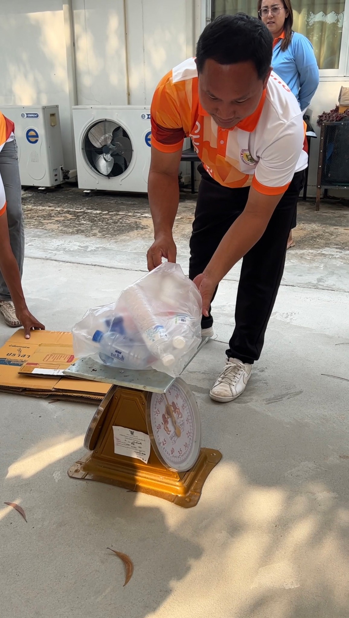 กิจกรรม MOI Waste Bank Week ?มหาดไทยปักธงประกาศความสำเร็จ 1 องค์กรปกครองส่วนท้องถิ่น 1 ธนาคารขยะ? ณ องค์การบริหารส่วนตำบลโชคนาสาม